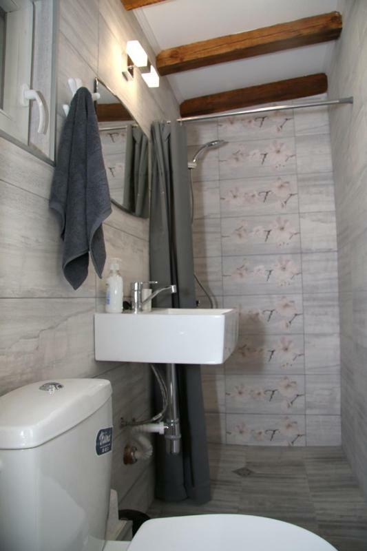 Ferienwohnung Charming Studio In The City Center Plowdiw Exterior foto