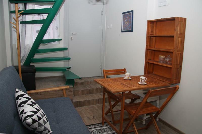 Ferienwohnung Charming Studio In The City Center Plowdiw Exterior foto